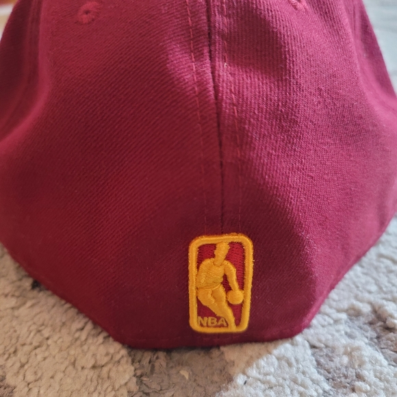 New Era Cleveland Cavaliers 59Fifty NBA Cap Fitted 7 5/8 New Cavs - Picture 5 of 6
